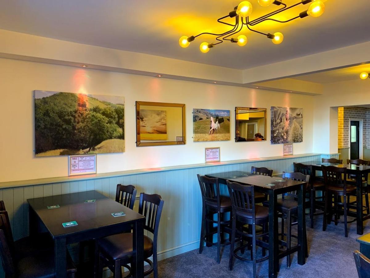 White Horse Tavern Telford Eksteriør bilde